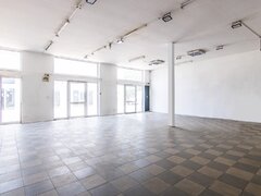 Valea Cascadelor Spatiu Comercial de inchiriat   Depozit Showroom  Retail